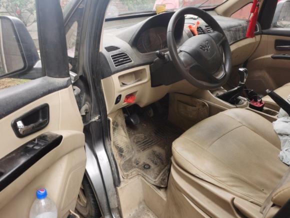 [南昌·赣A] 二手五菱汽车五菱征程经典2015款 1.8L豪华型LJ479QE2