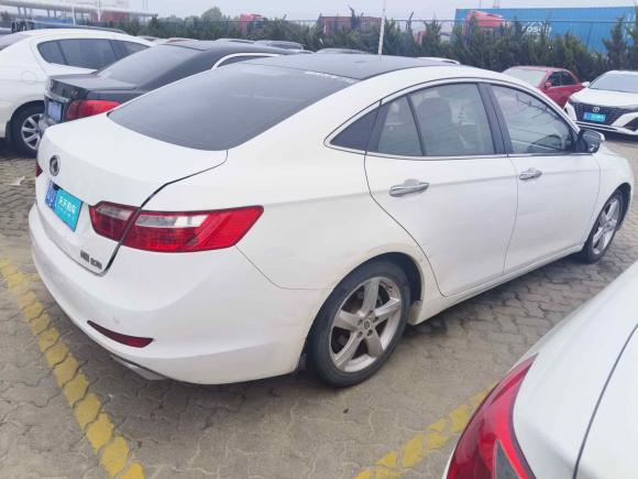 [青岛·鲁U] 二手奔腾奔腾B702014款 2.0L 自动豪华型