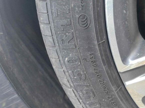 [武汉·云A] 二手吉利汽车帝豪GL2019款 1.4T CVT尊贵智享型