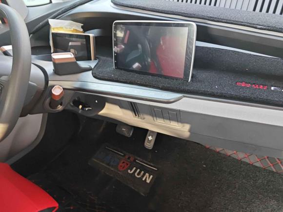 [南通·苏F] 二手宝骏宝骏E2002019款 250KM 智行版