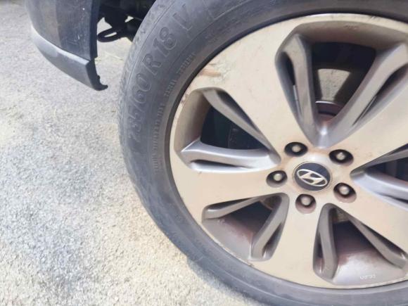 [上海·浙C] 二手现代胜达经典2010款 2.4 豪华版 七座四驱