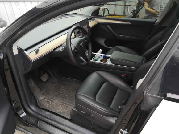 [上海·沪A] 二手特斯拉Model Y2021款 标准续航后驱版