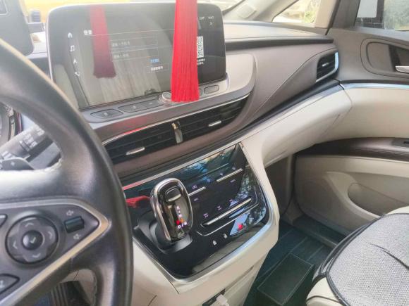 [青岛·鲁U] 二手别克别克GL82020款 陆上公务舱 652T 豪华型