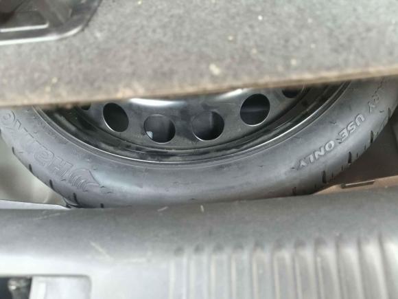 [武汉·鄂A] 二手奥迪奥迪A4L2011款 2.0 TFSI 标准型