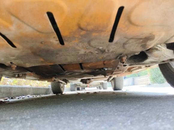 [杭州·新F] 二手陆风陆风X82011款 2.5T 柴油4X4豪华型