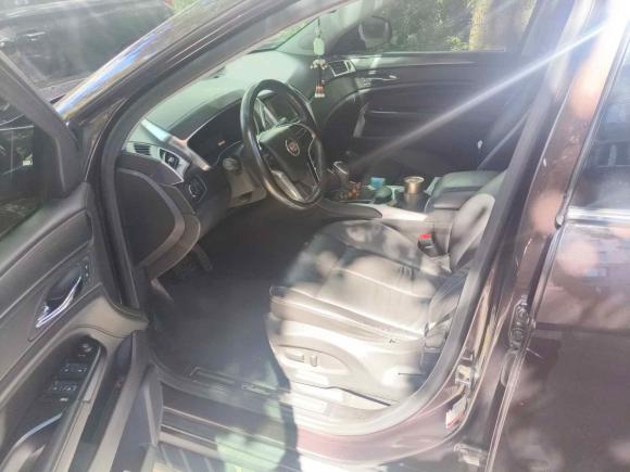 [嘉兴·浙F] 二手凯迪拉克凯迪拉克SRX2015款 3.0L 舒适型