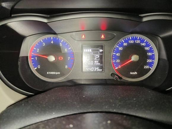 [杭州·晋A] 二手启辰启辰R502015款 1.6L 自动时尚版