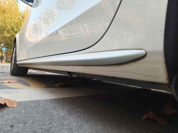 [武汉·鄂A] 二手奥迪奥迪A4L2011款 2.0 TFSI 标准型