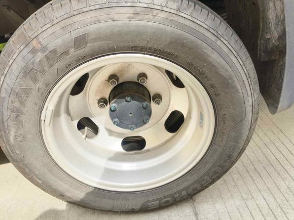 [嘉兴·鲁W] 二手江汽集团星锐2024款 2.5T 星物流 领航版 双胎高顶2/3座D25TCIF1