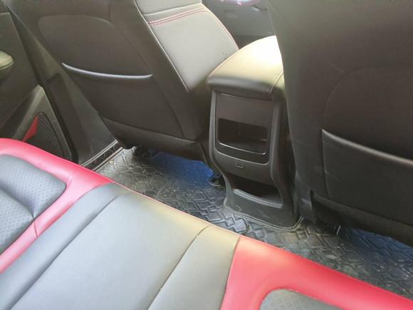 [济南·鲁A] 二手SWM斯威汽车SWM斯威G01FF2022款 1.5T DCT黄金版