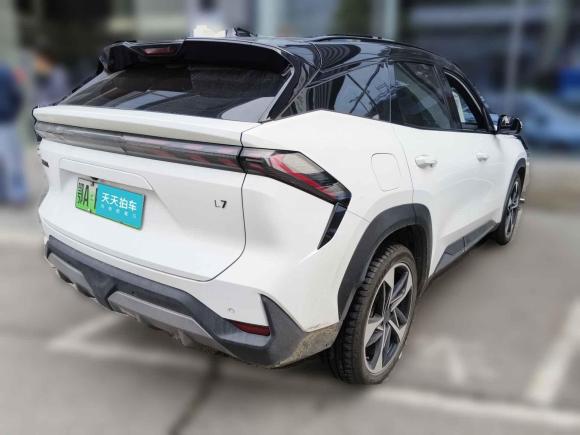 [武汉·鄂A] 二手吉利银河银河L72023款 1.5T 115km 星舰