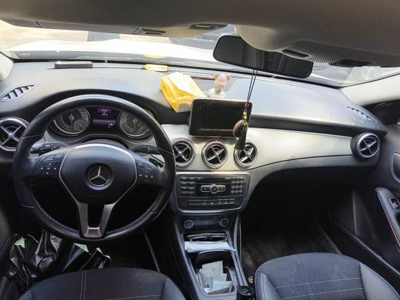 [金华·浙G] 二手奔驰奔驰GLA2015款 GLA 200