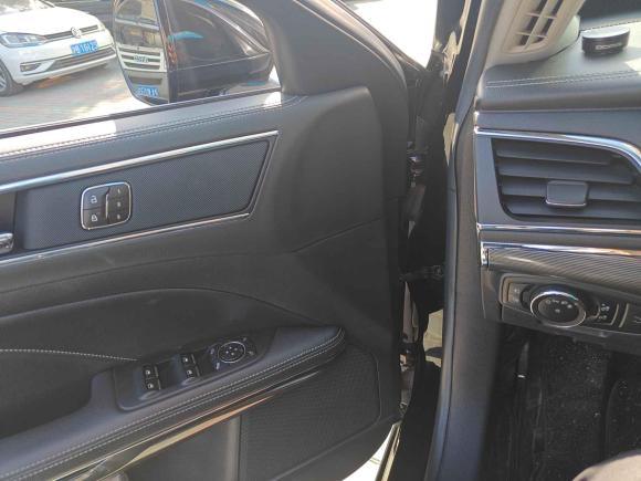 [上海·皖C] 二手福特金牛座2017款 EcoBoost 245 豪华型