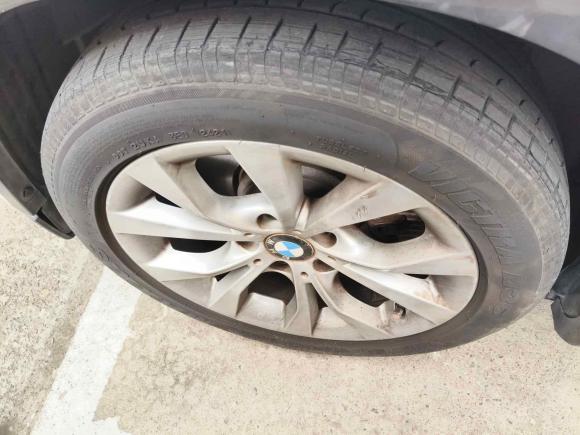 [上海·沪B] 二手宝马宝马X12010款 xDrive25i