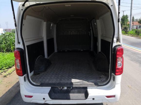 [南通·苏F] 二手长安轻型车睿行EM802021款 平顶背掀门2座41.86kWh