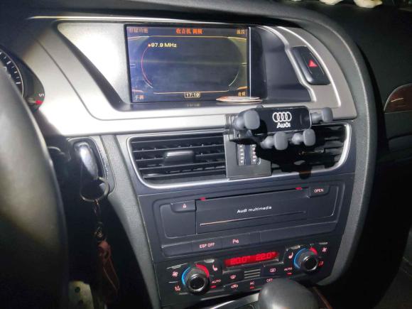 [西安·陕A] 二手奥迪奥迪A4L2010款 2.0 TFSI 技术型