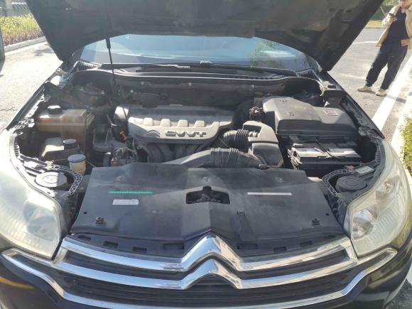 [广州·粤K] 二手雪铁龙雪铁龙C52014款 2.0L 自动尊享型