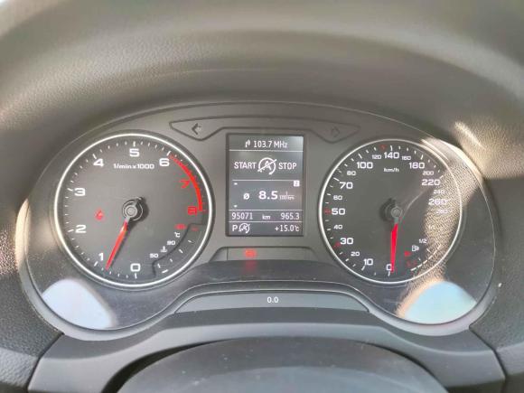 [上海·沪C] 二手奥迪奥迪A32014款 Limousine 35 TFSI 自动时尚型