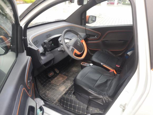 [无锡·苏B] 二手宝骏宝骏E1002019款 250KM 智行版