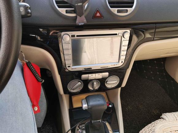 [上海·沪C] 二手大众朗逸2008款 1.6L 自动品悠版