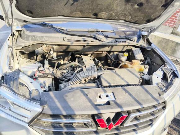 [无锡·苏U] 二手五菱汽车五菱宏光2019款 1.5L S舒适型国VI LAR