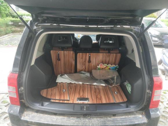 [合肥·皖A] 二手Jeep自由客2015款 2.0L 运动版