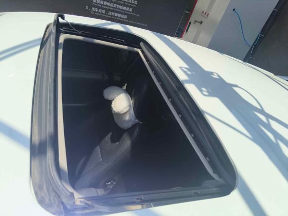 [西安·陕U] 二手沃尔沃沃尔沃C302011款 2.0 R-Design