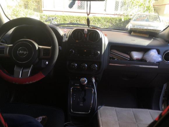 [北京·京N] 二手Jeep自由客2012款 2.4 运动版