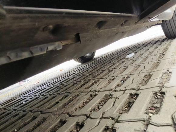 [常州·苏D] 二手路虎揽胜极光2020款 249PS R-DYNAMIC S 曜黑运动科技版