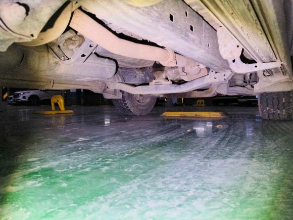 [武汉·鄂W] 二手江铃驭胜S3502017款 2.0T 手动两驱柴油豪华版5座