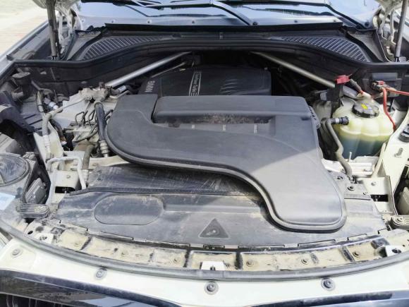 [西安·陕U] 二手宝马宝马X52017款 xDrive28i