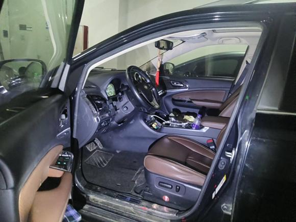 [上海·浙A] 二手比亚迪唐新能源2015款 2.0T 四驱旗舰型