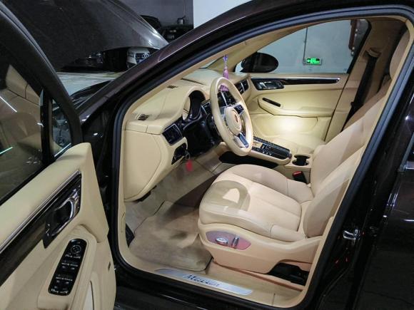 [广州·粤A] 二手保时捷Macan2016款 Macan 2.0T