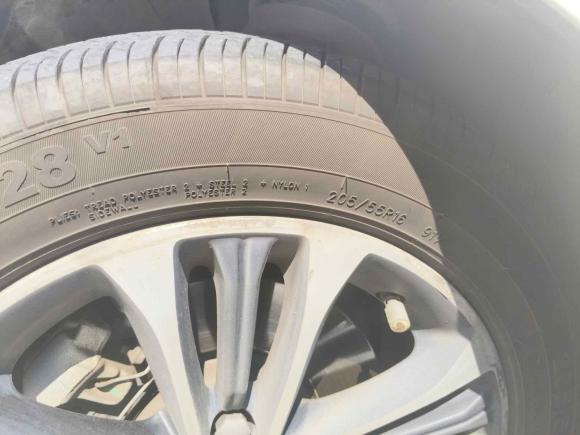 [上海·沪A] 二手荣威荣威i6新能源2019款 PLUS 50T 互联网荣耀旗舰版