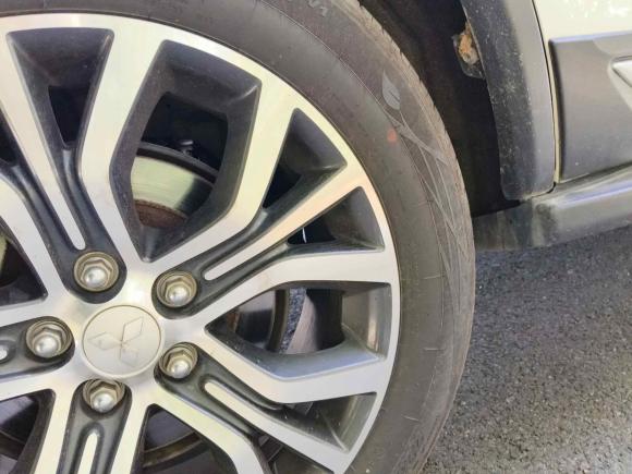 [合肥·皖H] 二手三菱欧蓝德2018款 2.0L 两驱荣耀版 5座