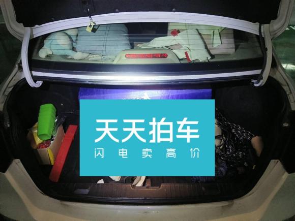 [湖州·浙E] 二手别克凯越2015款 1.5L 自动经典型