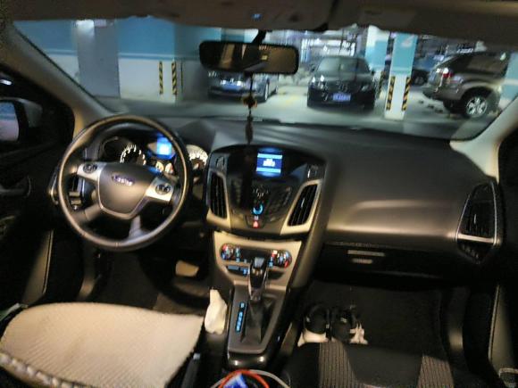 [无锡·苏B] 二手福特福克斯2012款 三厢 1.6L 自动风尚型