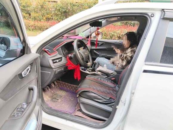 [苏州·甘H] 二手奇瑞瑞虎5x2020款 1.5L 手动都市版