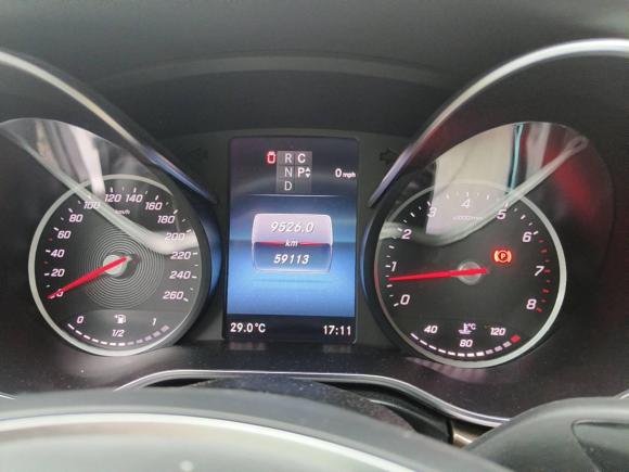 [武汉·鄂A] 二手奔驰奔驰V级2020款 V 260 L 长轴距豪华版