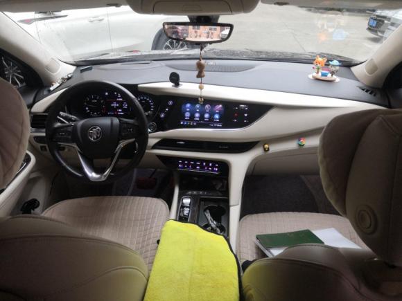 [上海·沪A] 二手别克昂科旗2020款 28T 四驱Avenir艾维亚