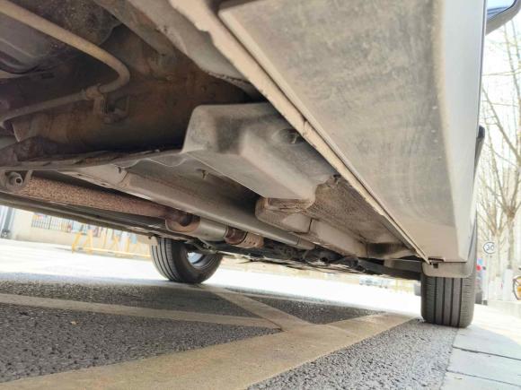 [西安·陕A] 二手现代北京现代ix252015款 1.6L 自动两驱智能型GLS