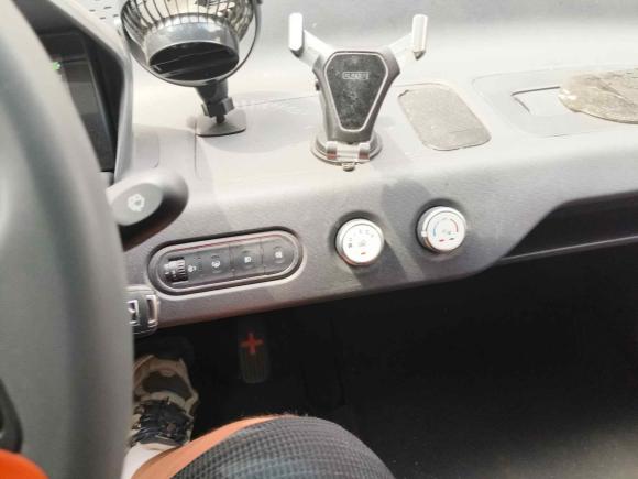 [无锡·苏B] 二手宝骏宝骏E1002020款 305KM 智行版