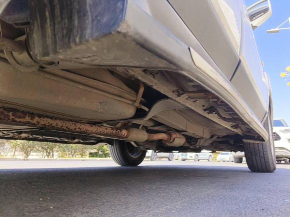 [青岛·鲁B] 二手起亚狮跑2013款 2.0L 手动两驱版GL