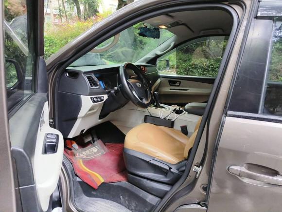 [成都·川G] 二手华颂华颂72017款 2.0T 自动精英型