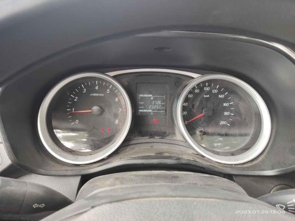 [青岛·鲁B] 二手五菱汽车五菱宏光S32018款 1.5L 手动标准型 国V