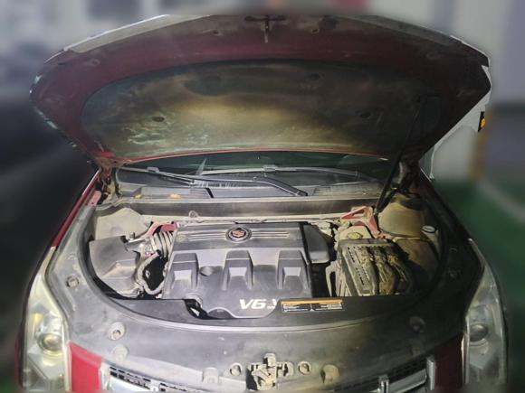 [南昌·赣A] 二手凯迪拉克凯迪拉克SRX2014款 3.0L 舒适型