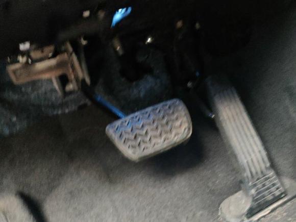 [西安·陕U] 二手丰田亚洲龙2022款 双擎 2.5L 豪华版