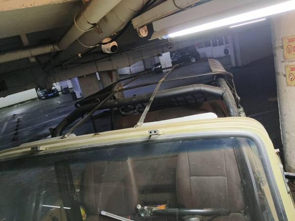 [南京·苏A] 二手BAW北汽制造212经典2016款 2.0L 三角门 四驱豪华型 国V