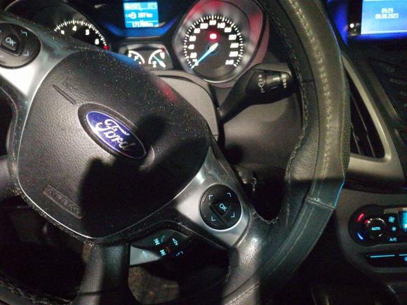 [杭州·浙A] 二手福特福克斯2012款 两厢 1.6L 自动风尚型