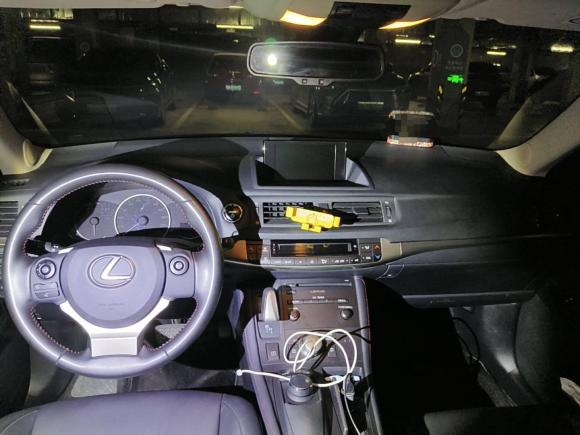 [西安·陕U] 二手雷克萨斯雷克萨斯CT2017款 CT200h 舒适版 单色 国VI